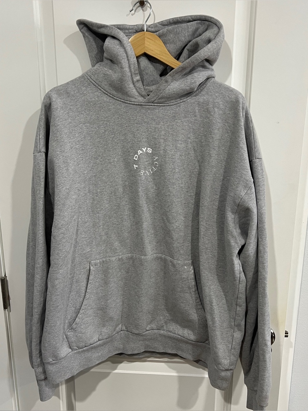 7 Days Active Grey Hoodie - sz XL